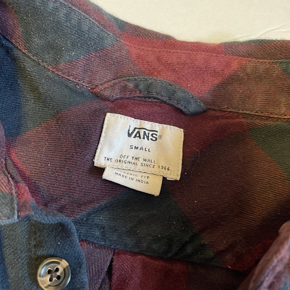 Vans Red and Black Plaid Flannel Shirt - Women’s Size Small - Picture 8 of 8